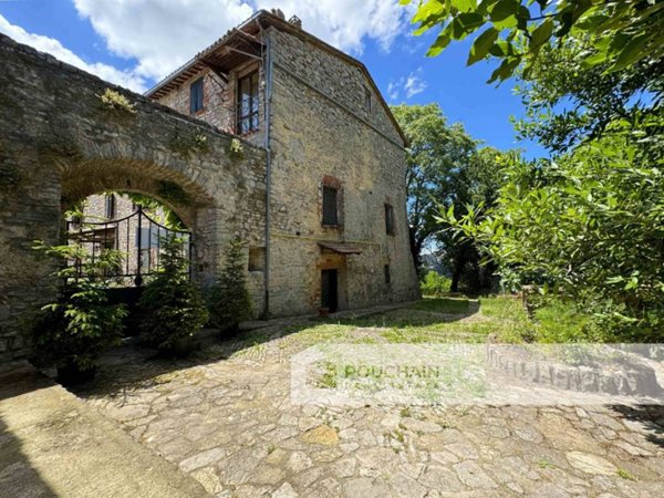 villa in vendita a Montegabbione in zona Faiolo