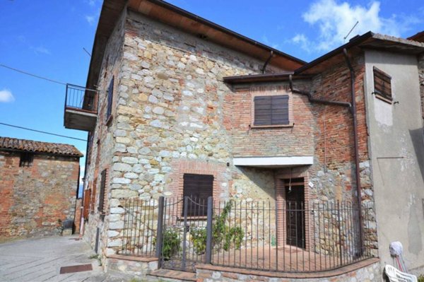 casa indipendente in vendita a Monteleone d'Orvieto in zona San Lorenzo