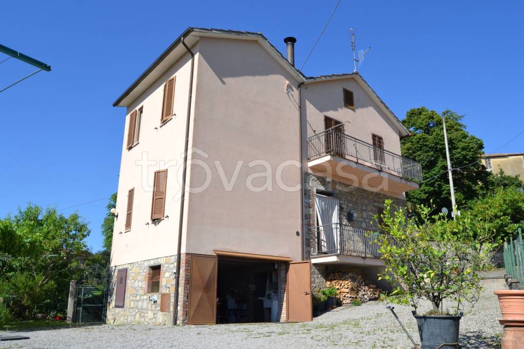 casa indipendente in vendita a Monteleone d'Orvieto
