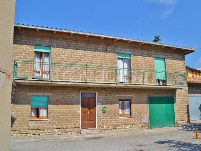 casa semindipendente in vendita a Monteleone d'Orvieto
