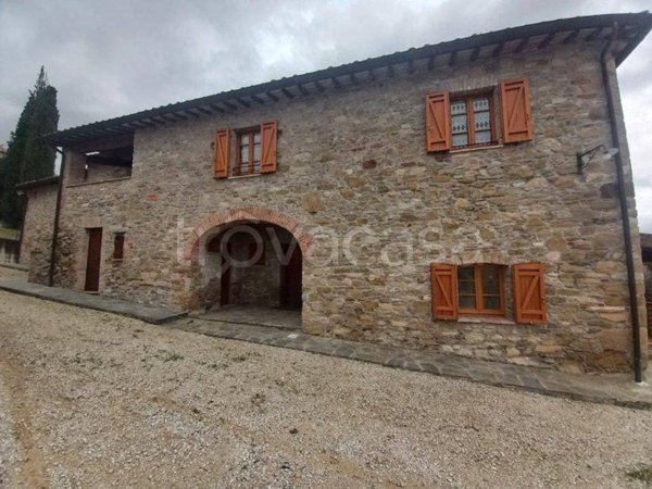 casa indipendente in vendita a Monteleone d'Orvieto in zona Colle