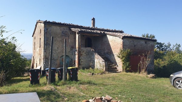 casa indipendente in vendita a Monteleone d'Orvieto