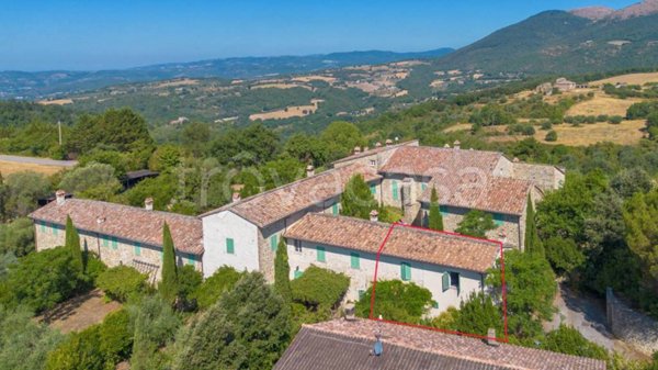 appartamento in vendita a Monteleone d'Orvieto in zona Colle