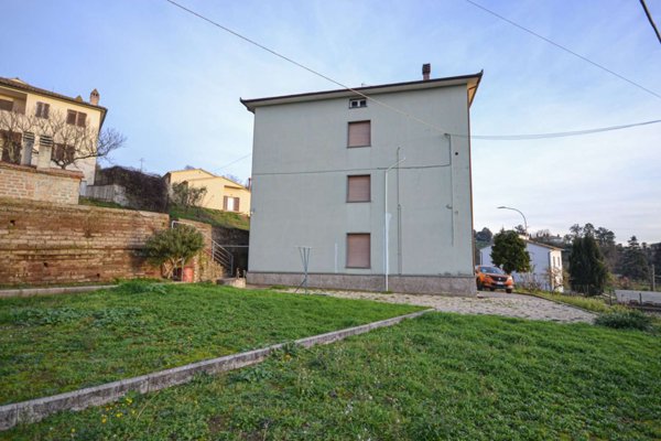 casa indipendente in vendita a Monteleone d'Orvieto