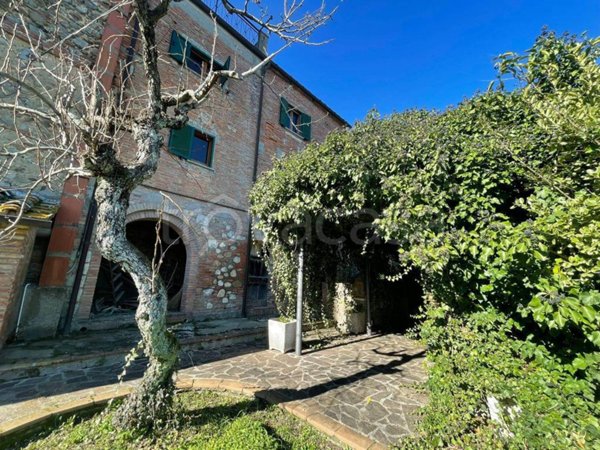 casa indipendente in vendita a Monteleone d'Orvieto
