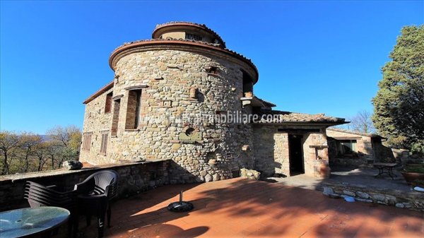 casa indipendente in vendita a Monteleone d'Orvieto