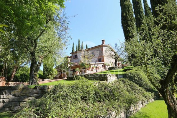 casa indipendente in vendita a Monteleone d'Orvieto