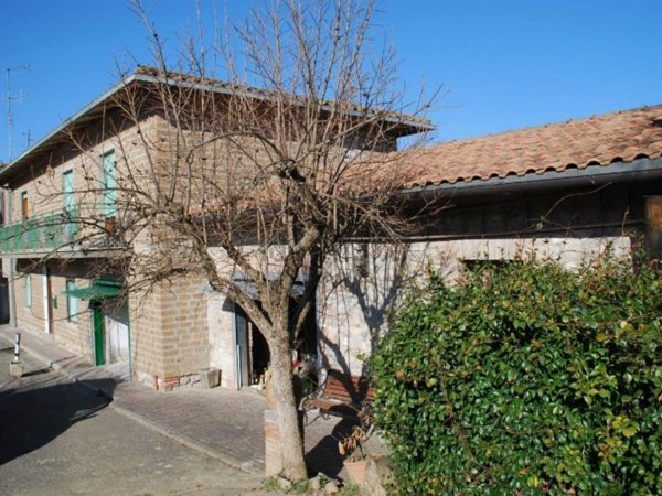 casa indipendente in vendita a Monteleone d'Orvieto