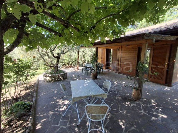 appartamento in vendita a Monteleone d'Orvieto in zona Colle