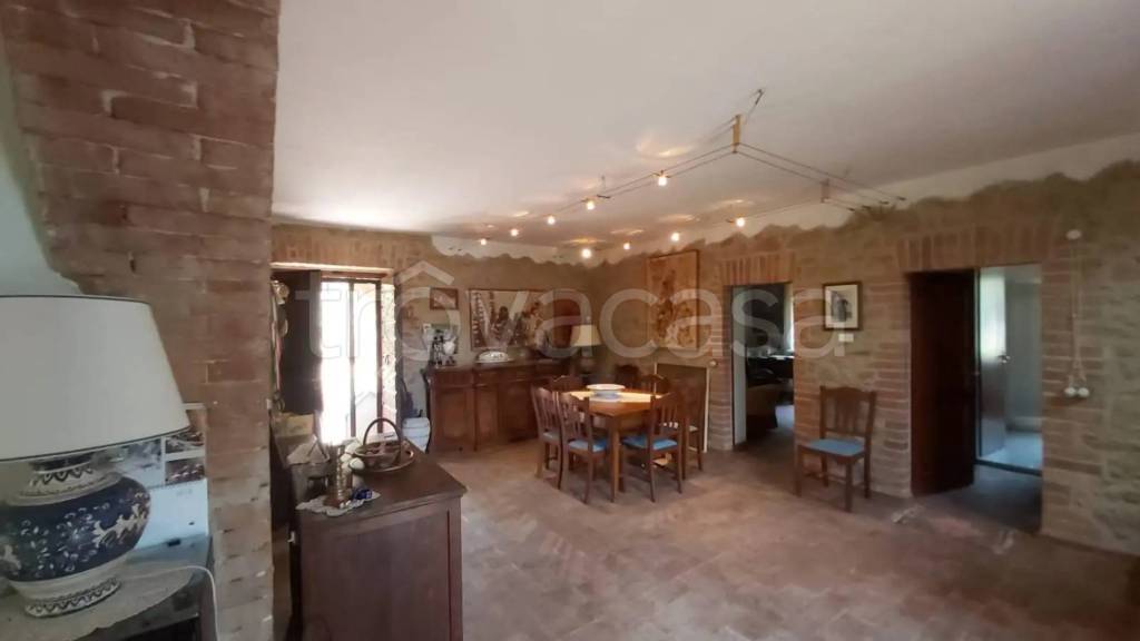 casa indipendente in vendita a Monteleone d'Orvieto in zona Colle