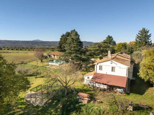casa indipendente in vendita a Monteleone d'Orvieto