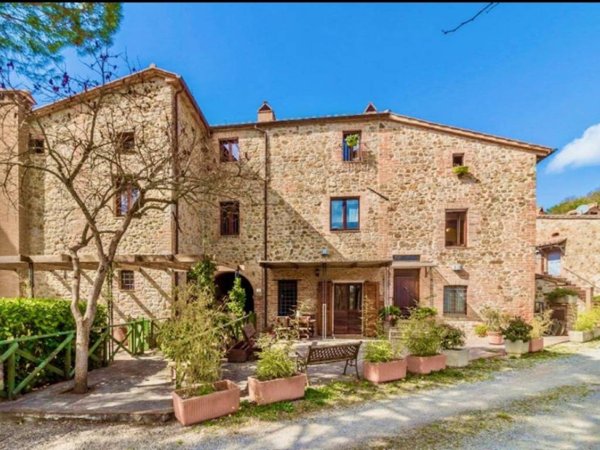 casa semindipendente in vendita a Monteleone d'Orvieto