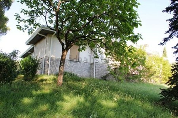 casa indipendente in vendita a Monteleone d'Orvieto in zona Santa Maria