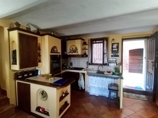 appartamento in vendita a Monteleone d'Orvieto in zona Colle