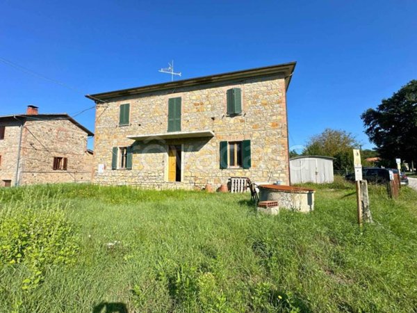 casa indipendente in vendita a Monteleone d'Orvieto in zona Santa Maria