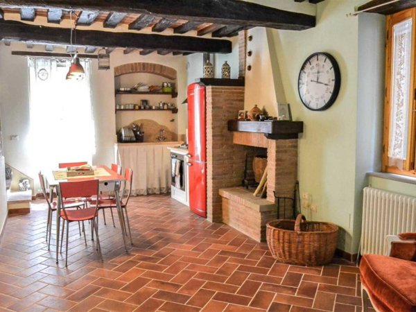 casa indipendente in vendita a Monteleone d'Orvieto