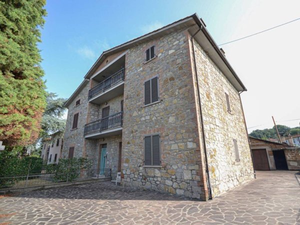 casa indipendente in vendita a Monteleone d'Orvieto in zona Santa Maria
