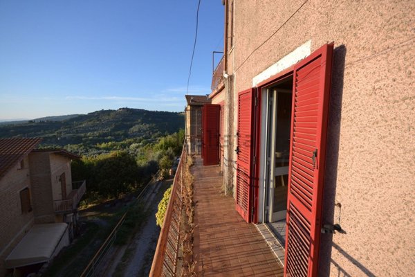casa indipendente in vendita a Monteleone d'Orvieto in zona San Lorenzo