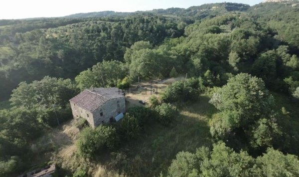 casa indipendente in vendita a Monteleone d'Orvieto