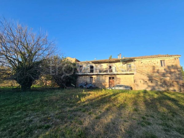 casa indipendente in vendita a Monteleone d'Orvieto in zona Santa Maria