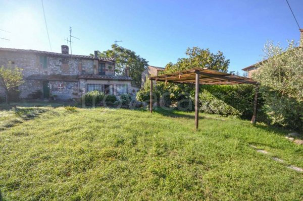casa indipendente in vendita a Monteleone d'Orvieto in zona Spiazzolino