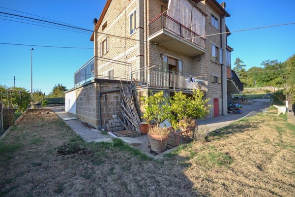 appartamento in vendita a Monteleone d'Orvieto