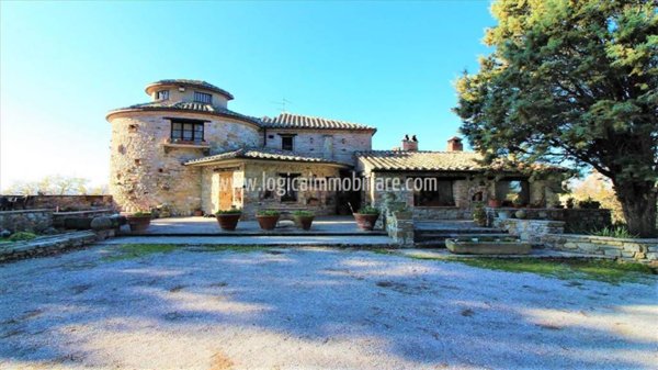 casa indipendente in vendita a Monteleone d'Orvieto
