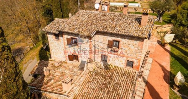 casale in vendita a Monteleone d'Orvieto
