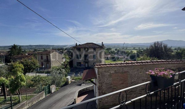 appartamento in vendita a Monteleone d'Orvieto in zona Santa Maria