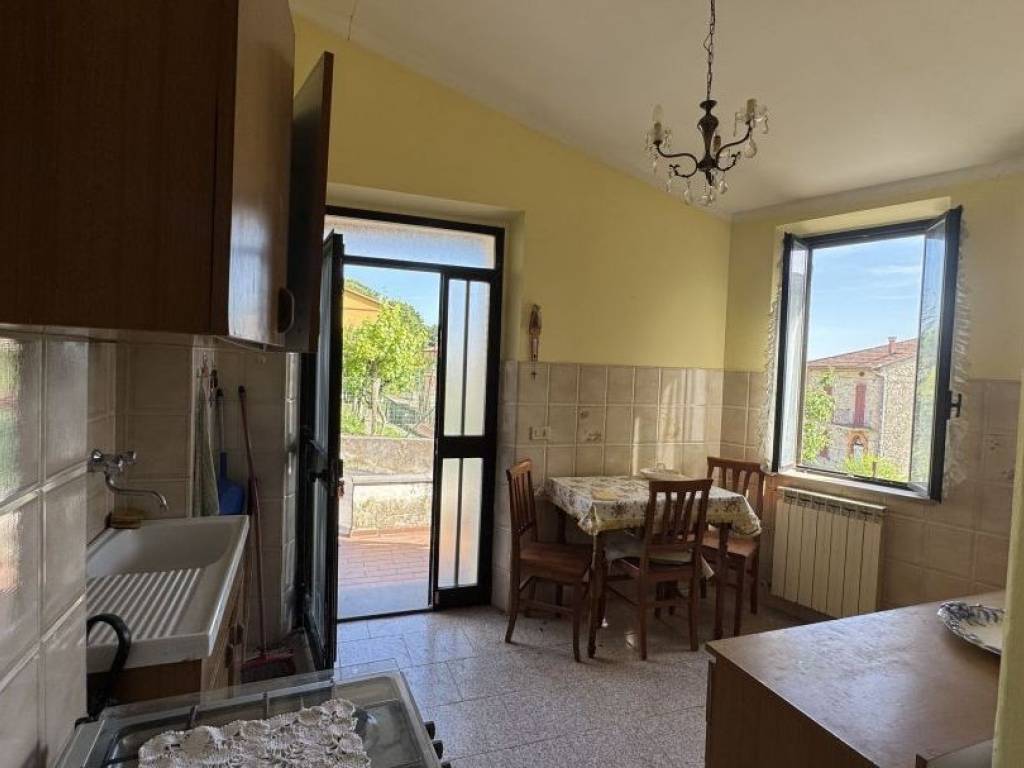 casa indipendente in vendita a Monteleone d'Orvieto in zona Santa Maria