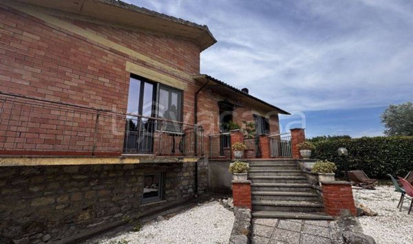 casa indipendente in vendita a Monteleone d'Orvieto