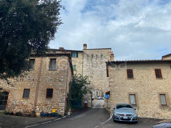 appartamento in vendita a Narni in zona Capitone