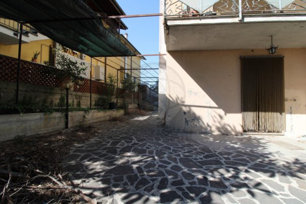 casa indipendente in vendita a Narni in zona Ponte San Lorenzo