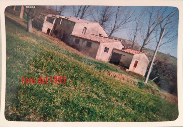 casa indipendente in vendita a Narni
