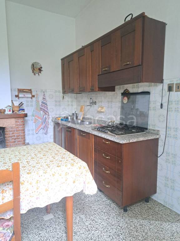 appartamento in vendita a Narni in zona Montoro