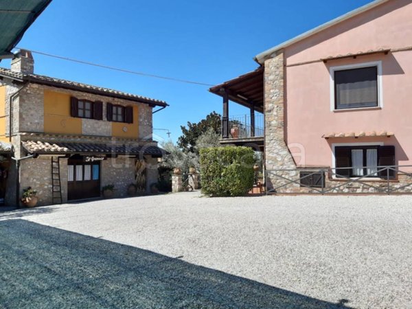 casa indipendente in vendita a Narni in zona Vigne