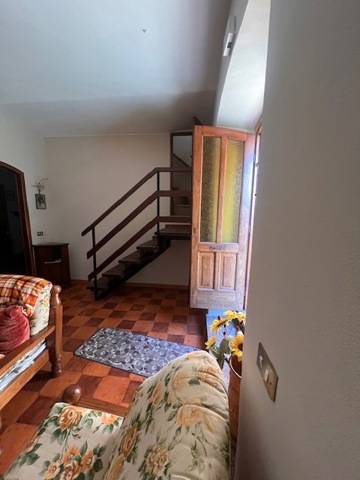 intera palazzina in vendita a Narni