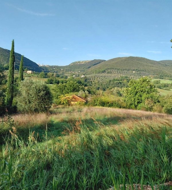 casa indipendente in vendita a Narni