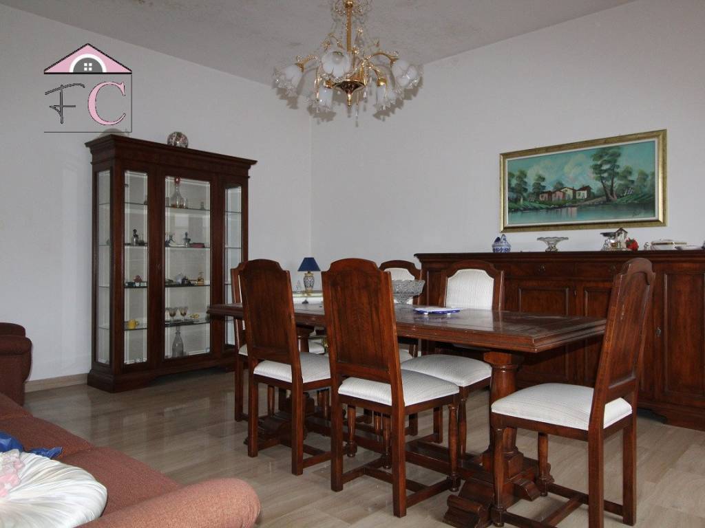 casa indipendente in vendita a Narni in zona Guadamello
