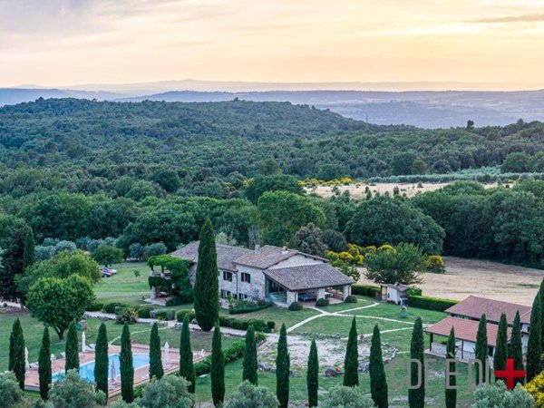 casa indipendente in vendita a Narni