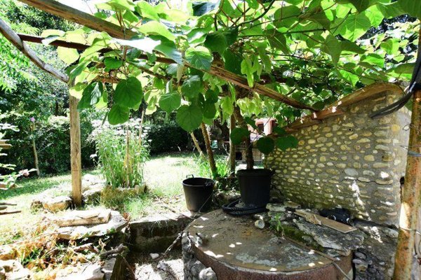 casa indipendente in vendita a Narni