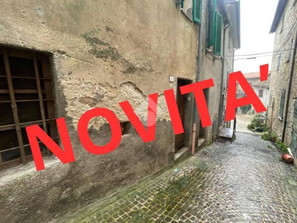 appartamento in vendita a Narni in zona Capitone