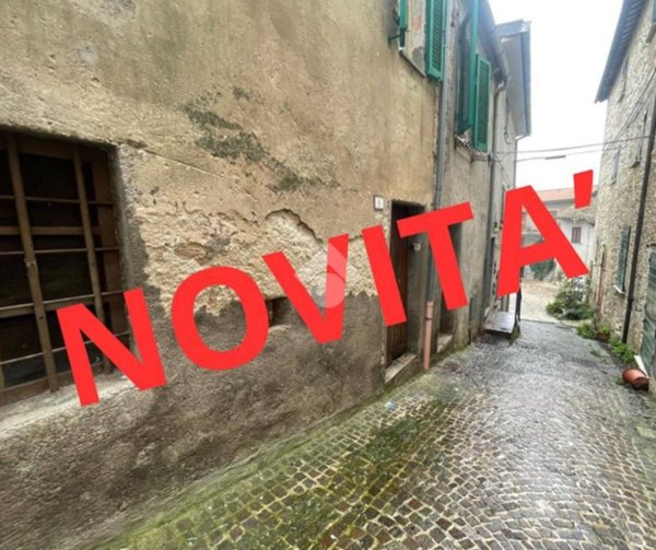 appartamento in vendita a Narni in zona Capitone