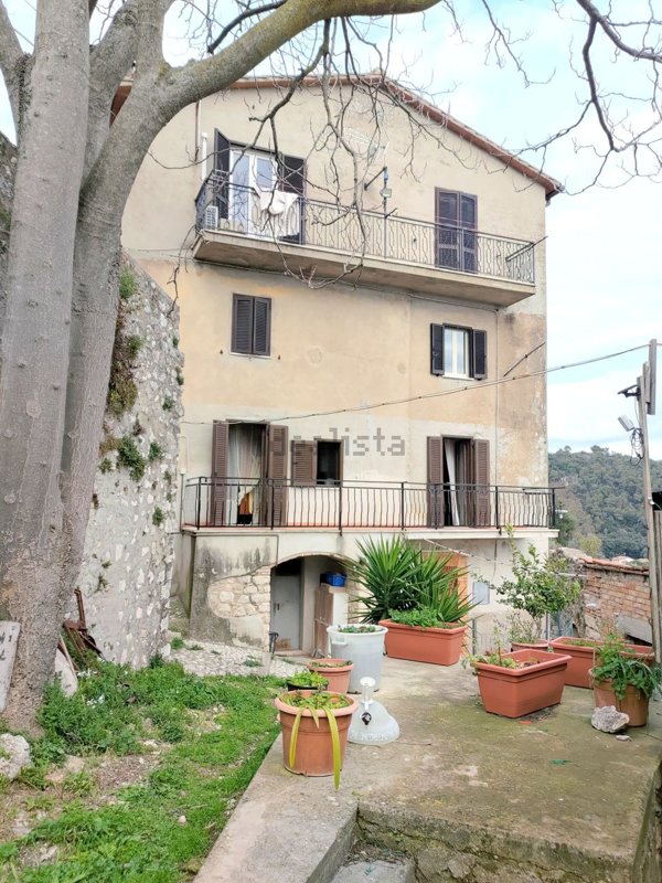 appartamento in vendita a Narni in zona Taizzano