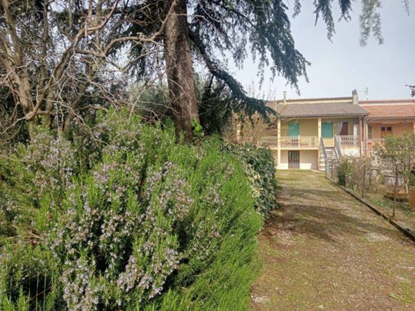 casa indipendente in vendita a Narni in zona Gualdo