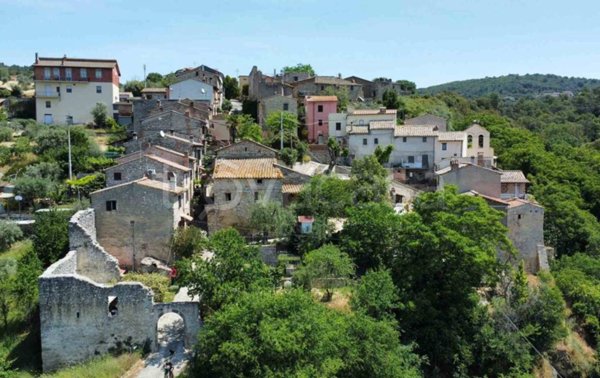 casa indipendente in vendita a Narni in zona Schifanoia