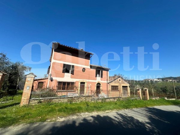 casa indipendente in vendita a Narni in zona Vigne