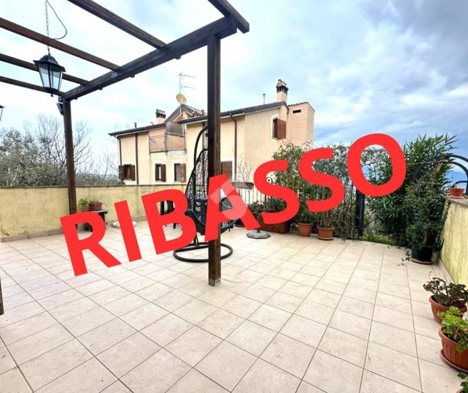 casa indipendente in vendita a Narni in zona Capitone