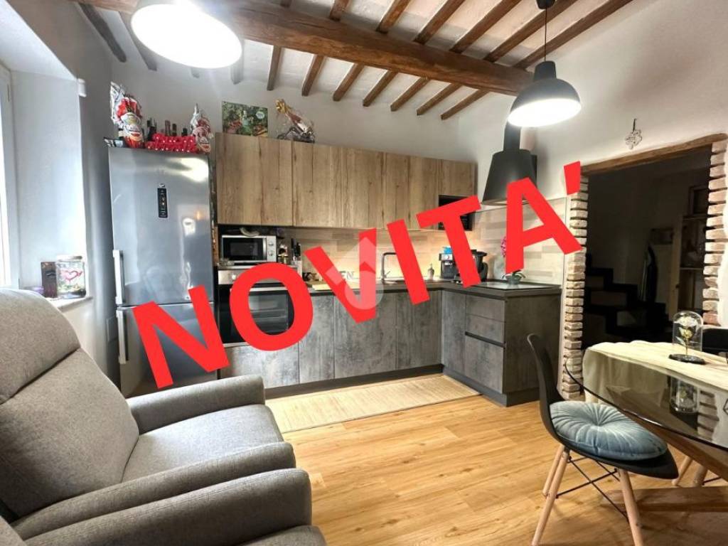 casa indipendente in vendita a Narni