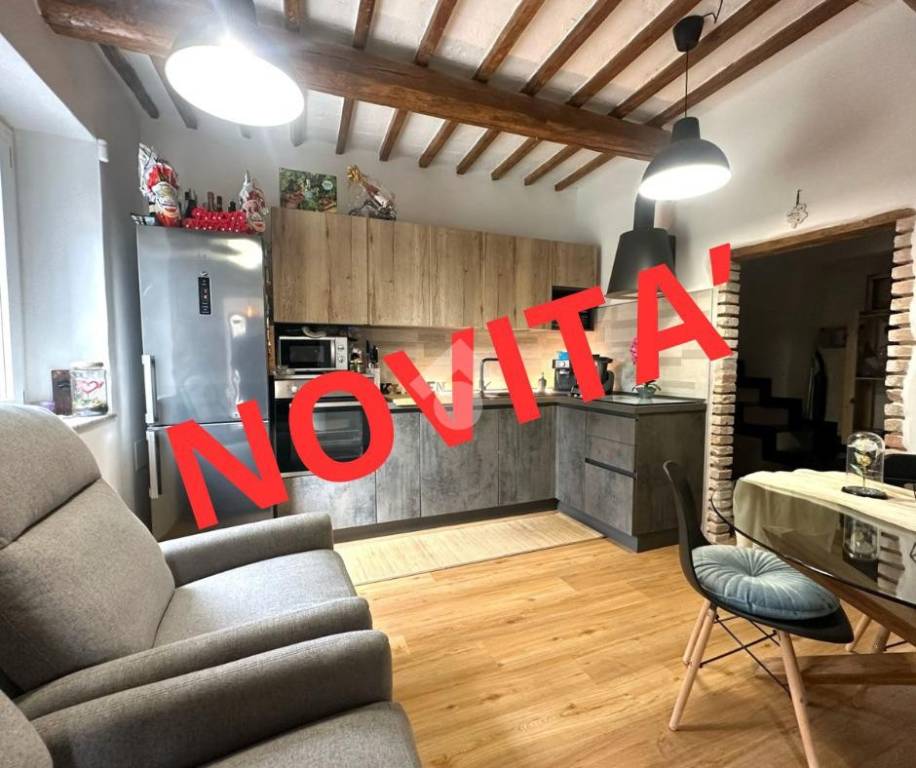 casa indipendente in vendita a Narni